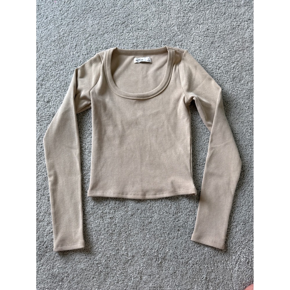 Hollister Womens Tan Ribbed Long Sleeve Scoop Neck Slim Fit Top Size S Beige